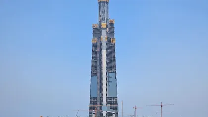 Turnul de un kilometru se ridică peste deșert: Jeddah Tower se apropie de recordul mondial