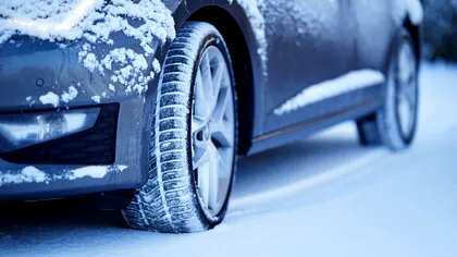 Când trebuie montate anvelopele de iarnă în 2026. Temperatura de 7 grade nu este, de fapt, regula din Codul Rutier