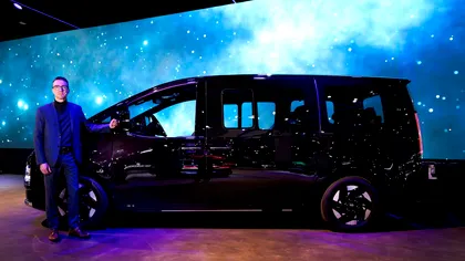 Hyundai lansează în Europa duba electrică de 9 locuri. Staria Electric are 430 km autonomie, încărcare la 80% în 20 de minute și începe de la 57.000 de euro