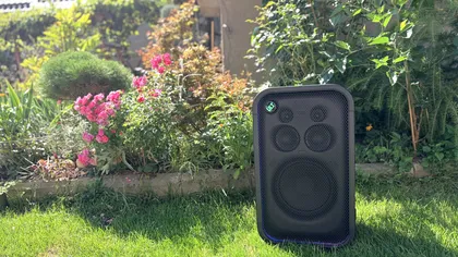 REVIEW Sony ULT TOWER 7 - o boxă portabilă de 420W și 30 de ore de autonomie care pune accent pe bas și energie maximă