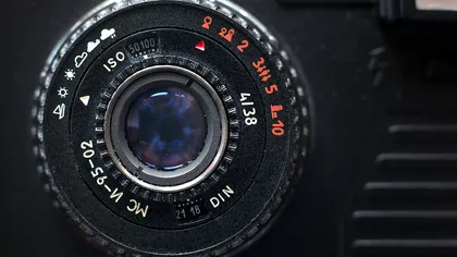 Aparate foto foarte apreciate în magazine: de la camere compacte pentru începători la un Canon de peste 6.000 de lei