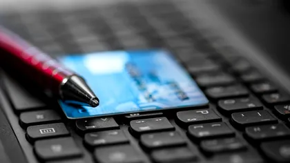 „Preaprobat” nu înseamnă „credit aprobat”. De ce banca te poate refuza chiar dacă ți-a oferit deja o sumă