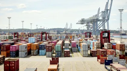 România cumpără din străinătate cu 19,3 miliarde de euro mai mult decât vinde. Ce produse ne adâncesc deficitul comercial