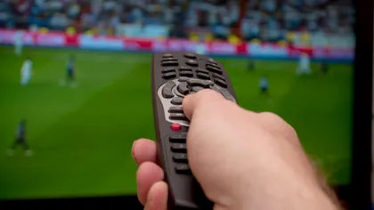 Ce se întâmplă dacă ții apăsat butonul 9 pe anumite telecomenzi LG. Funcția utilă când televizorul are probleme
