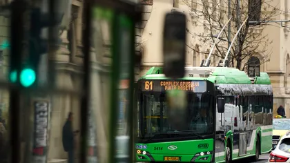 Schimbare la reducerile de transport pentru milioane de români. Elevii, studenții și pensionarii vor trece pe un sistem electronic unic