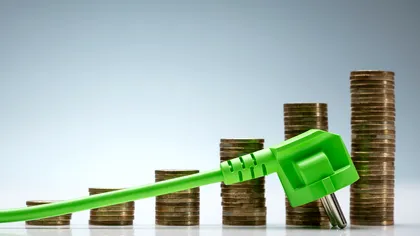 Curent mai scump din această toamnă. Cât vom plăti în plus pentru 100 sau 300 kWh consumați