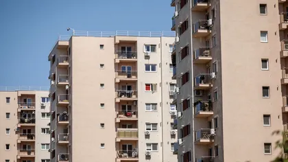 Ce s-ar întâmpla cu prețurile dacă românii nu ar mai cumpăra locuințe timp de șase luni. Disputa pornită după noile scumpiri
