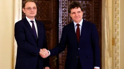 Ce avere avea Luca Niculescu înainte să fie desemnat premier. Salariul pe care îl incasa de la Ministerul Afacerilor Externe de diplomat