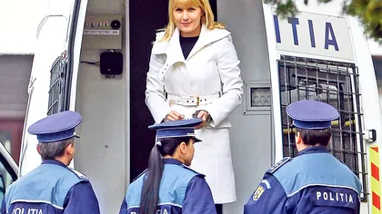 Oracolul din Costa Rica încă vorbește: Elena Udrea crede că Dăncilă va pleca la PRO România