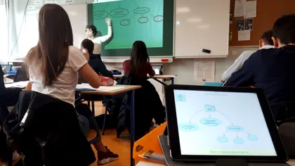 Țara în care manualele ar putea fi înlocuite cu tableta. Cum îi ajută pe elevi