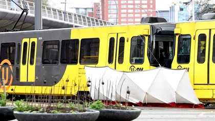 Atac armat la Utrecht, Olanda. Un bărbat a împușcat mai multe persoane într-un tramvai - VIDEO