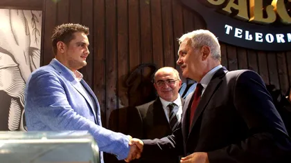 Valentin Dragnea, fiul președintelui PSD, huiduit și înjurat la ieșirea de pe stadion - VIDEO