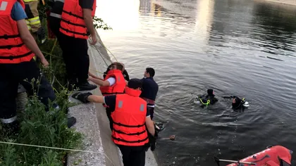Un tânăr a murit înecat în Dâmbovița, după ce a încercat să salveze un adolescent. FOTO + VIDEO
