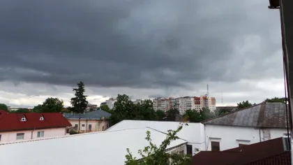 Alertă meteo: cod galben de ploi torențiale, grindină și vijelii în aproape toată țara