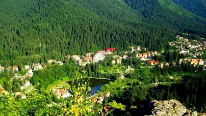 Cel mai mic oraș din România este o adevărată bijuterie. Ce se întâmplă acolo