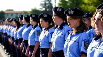 FOTO Cum arată șefa de promoție a Academiei de Poliție. Imaginea a făcut furori pe Facebook