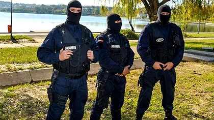 Dosar penal pentru pentru jandarmii din Vatra Dornei. Bărbatul imobilizat de ei cu spray lacrimogen a murit