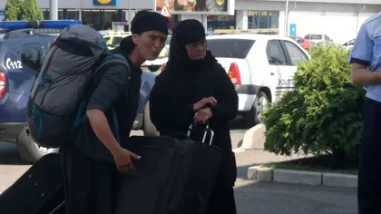 Două măicuțe false au aruncat un bărbat pe șinele de tren. Cine sunt femeile care au speriat Vasluiul