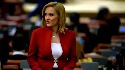 Gabriela Firea susține că adversarii politici au vrut să o scoată din joc. ”S-au interesat să vadă cât de grav sunt bolnavă!”