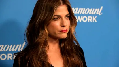 Selma Blair, transfigurată, la un an după ce a fost diagnosticată cu scleroză în plăci. E de nerecunoscut