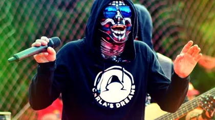 Motivul pentru care Carla's Dreams poartă mască. De ce se feresc, de fapt, artiștii din trupă