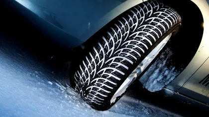 Anunţul Poliţiei Române: anvelopele de iarnă au devenit obligatorii. Şoferii care nu respectă asta riscă amenzi uriaşe