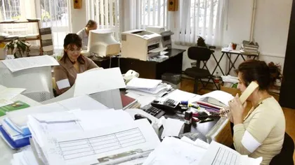 400.000 de bugetari ar putea fi concediați. Anunțul făcut de un apropiat al lui Klaus Iohannis