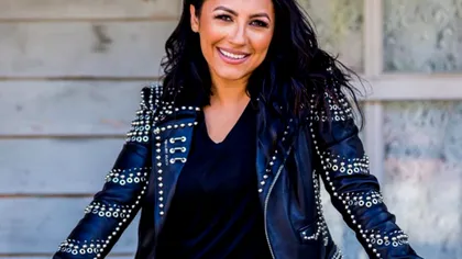 Primele imagini cu Andra la TV. Cum arăta soția lui Măruță acum 18 ani. Galerie FOTO