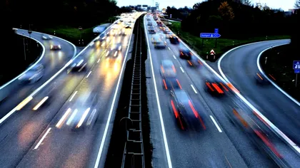 Trei motive pentru care poți rămâne fără permis pe autostradă, potrivit noului Cod Rutier. Ce prevede legea