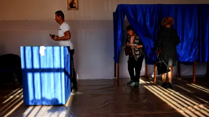 Școli închise, vineri și luni, din cauza alegerilor prezidențiale. Alte unități au program modificat