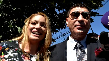 Valentina Pelinel, atacată după ce s-a pozat cu Cristi Borcea. ”Profită de pe urma lui!” Ce i-au reproșat oamenii