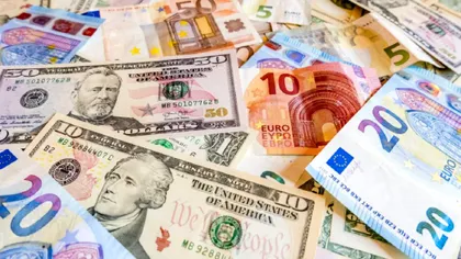 Curs valutar BNR luni, 30 decembrie: Cât costă euro și dolarul la casele de schimb