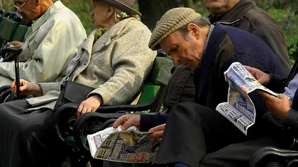Vești proaste pentru toți pensionarii. Pensia minimă din România a fost înghețată la 704 lei. Cine ia această indemnizație