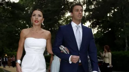 Carmen Brumă, în rochia de mireasă! Cum s-a fotografiat iubita lui Mircea Badea chiar în zăpadă