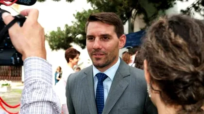 EXCLUSIV Uluitor cum se poartă Principele Nicolae cu fetița lui. Ce știe micuța despre familia tatălui