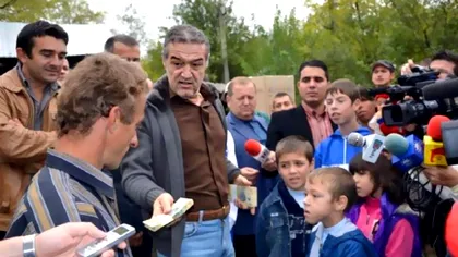 Cum a ajuns Becali să îi dea o casă unui bărbat care și-a abuzat fiica. 