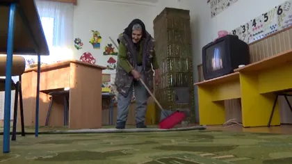 Cea mai în vârstă angajată din România. Bunica Sofia are 84 de ani și muncește la o grădiniță