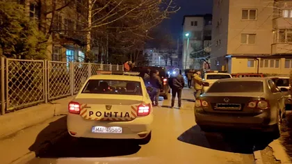 Tânăr, împușcat în cap într-o scară de bloc din Bacău