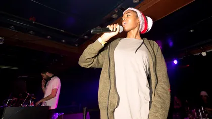 O cântăreață cunoscută a murit la doar 25 de ani. Ce a anunțat familia, imediat după moartea ei