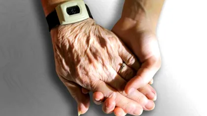 Povestea care a făcut înconjurul lumii. Cum și-a regăsit fiul, schimbat la naștere în urmă cu 28 de ani