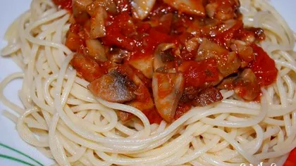 Rețetă simplă și rapidă de paste de post cu ciuperci, fără prea multe ingrediente