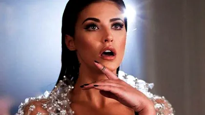 Cum arăta Antonia când lucra ca model. Brunetă, în lenjerie intimă și cu un decolteu generos FOTO