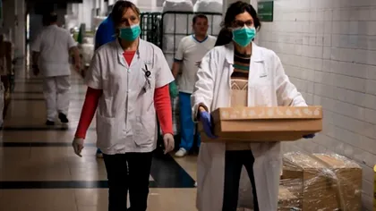 Bonus pentru medicii din România. Pentru cât timp se dau, de fapt, banii