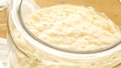 Cum se prepară drojdia de casă, uşor şi ieftin. Ai nevoie de doar 4 ingrediente