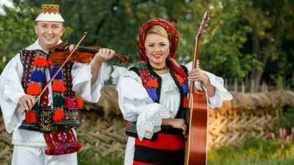 Cornelia și Lupu Rednic, nași de botez în plină pandemie. Imaginile sunt uluitoare