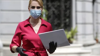 Măști gratuite oferite de Primăria Municipiului București. Anunțul făcut de Gabriela Firea