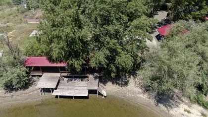 Imagini uluitoare! Cum arată, de fapt, insula Belina. Oaza de lux a lui Liviu Dragnea a fost filmată în premieră