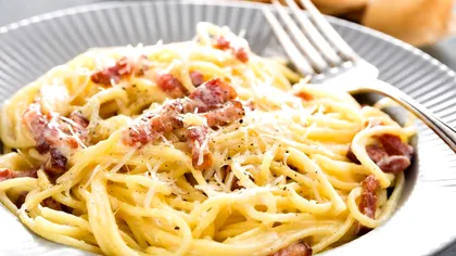 Rețetă de spaghete carbonara. Sfaturi inedite pentru un sos fenomenal