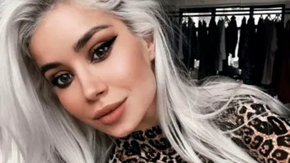 Cum arată Alina Ceușan în costum de baie. Burtica de gravidă atrage toate privirile