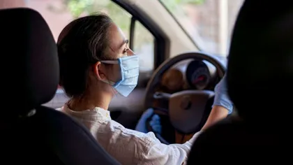 Raed Arafat, sfat esențial pentru români. Masca de protecție trebuie purtată obligatoriu și în mașina personală. Care sunt condițiile